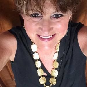 Meet your Posher, Wendy